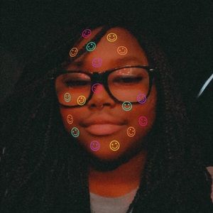 Meet your Posher, Miley